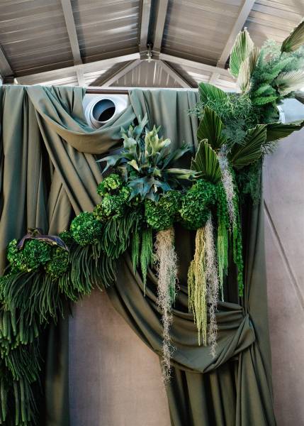 Végétalisation d'intérieur par des mises en scène contemporaines et artistiques, pour des pros ou des particuliers en Alsace