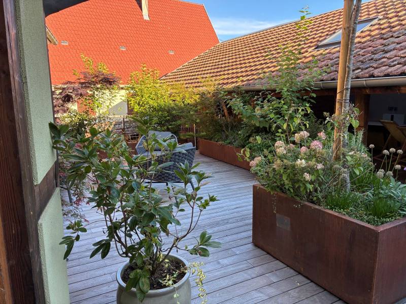 Création et aménagement d’une terrasse suspendue en bois dans le Haut-Rhin